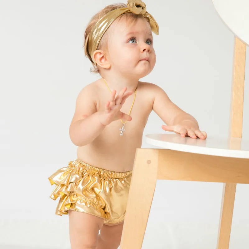 Toddler Newborn Baby Girls Bloomer Headband Set Cotton Shorts Ruffled Panties Gold Sliever Diapers Cover Cuteles Skirt Minions
Toddler Newborn Baby Girls Bloomer Headband Set Cotton Shorts Ruffled Panties Gold Sliever Diapers Cover Cuteles Skirt Minions