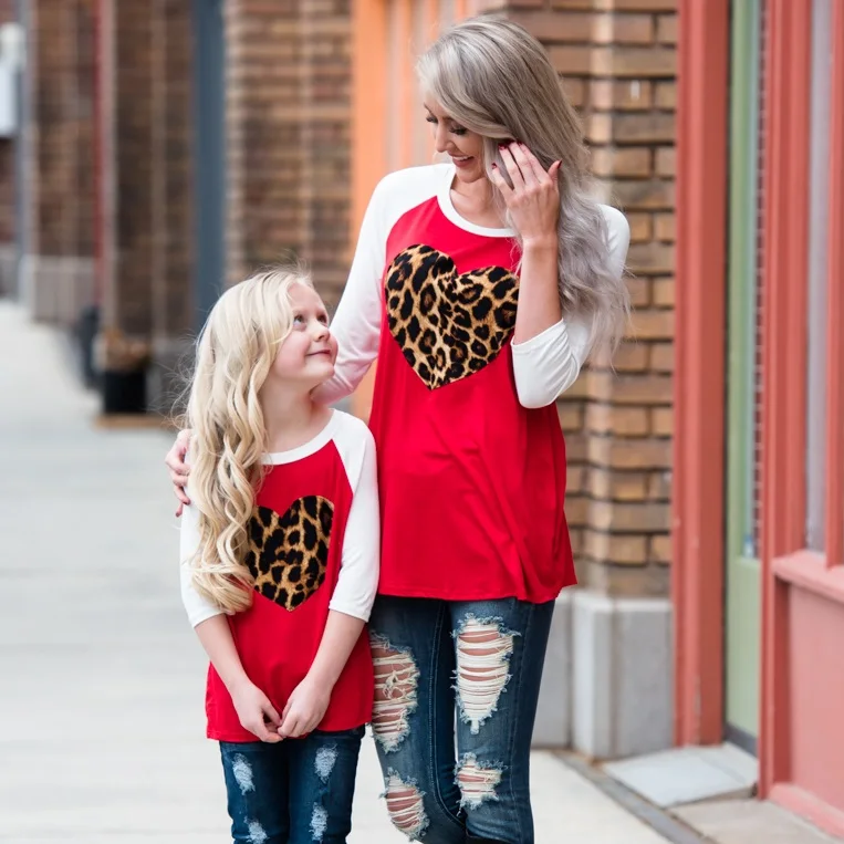family set casual Tshirt mommy and me outfits mother mom mum daughter matching dresses family look matching clothes full sleeve
family set casual Tshirt mommy and me outfits mother mom mum daughter matching dresses family look matching clothes full sleeve