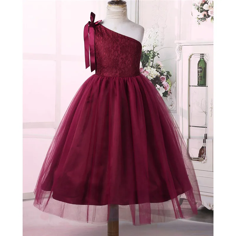 Embroidered Floral Lace Little Bridesmaid Dress Kids Girls Princess Dress One Shoulder Bowknots Wedding Birthday Party Dress
Embroidered Floral Lace Little Bridesmaid Dress Kids Girls Princess Dress One Shoulder Bowknots Wedding Birthday Party Dress