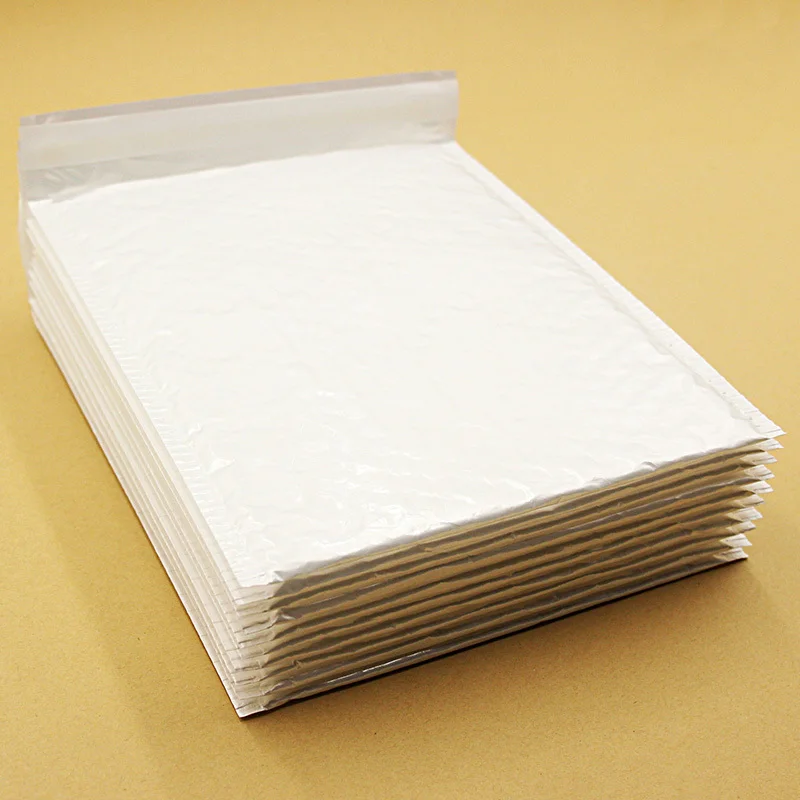 10PCS 20*24cm Pearl White Usable Space Poly Bubble Mailer Envelopes Padded Mailing Bag Self Sealing Anti-pressure Anti-static
10PCS 20*24cm Pearl White Usable Space Poly Bubble Mailer Envelopes Padded Mailing Bag Self Sealing Anti-pressure Anti-static