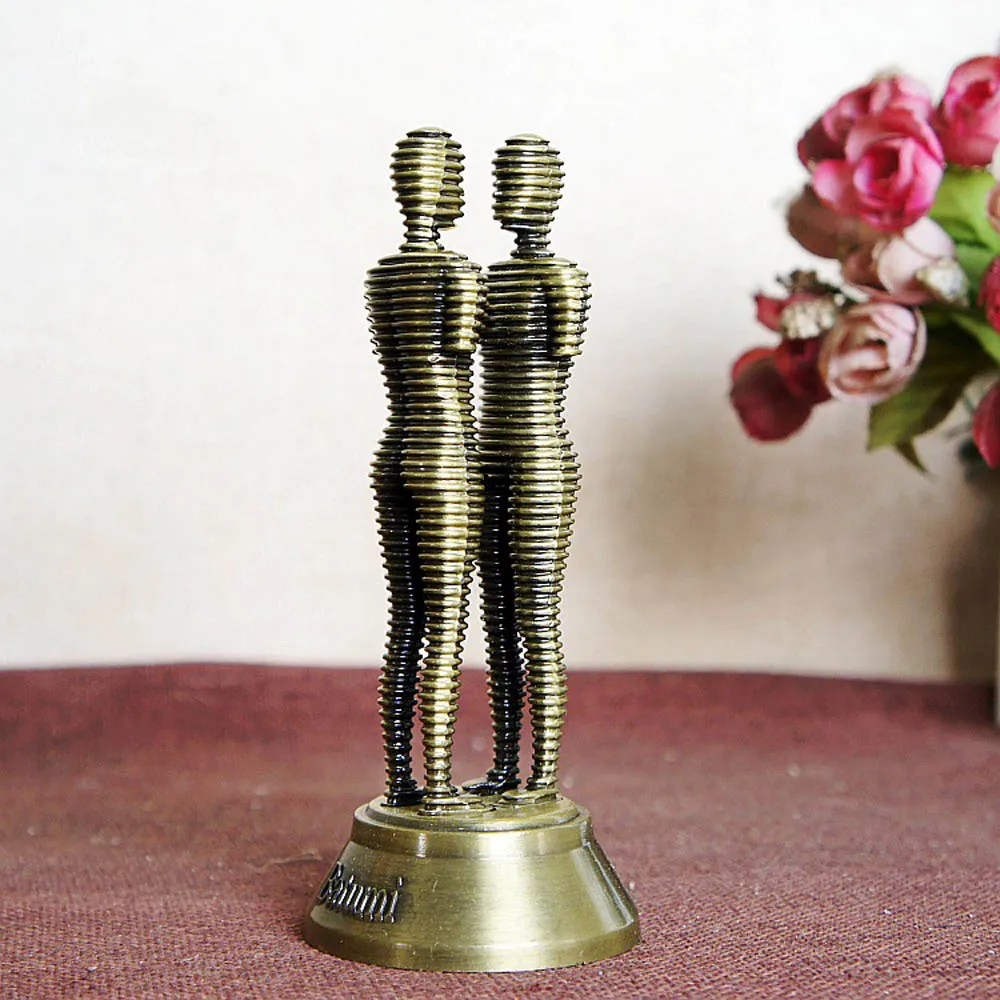 Famous Lover Statues Metal, Georgia Batumi Statues For Decoration Ali And Nino, Landmark Architecture Bronze, Home Decor
Famous Lover Statues Metal, Georgia Batumi Statues For Decoration Ali And Nino, Landmark Architecture Bronze, Home Decor
