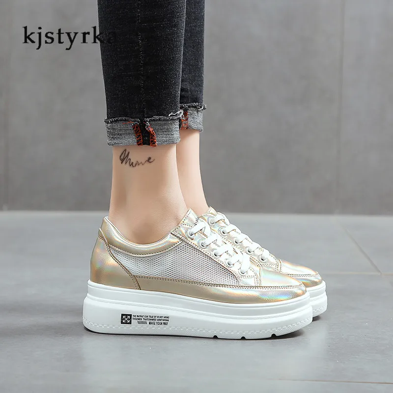 sneakers women shoes top quality air mesh breathable round toe Rubber Brogue mixed colors cross-tied Anti-slip platform
sneakers women shoes top quality air mesh breathable round toe Rubber Brogue mixed colors cross-tied Anti-slip platform