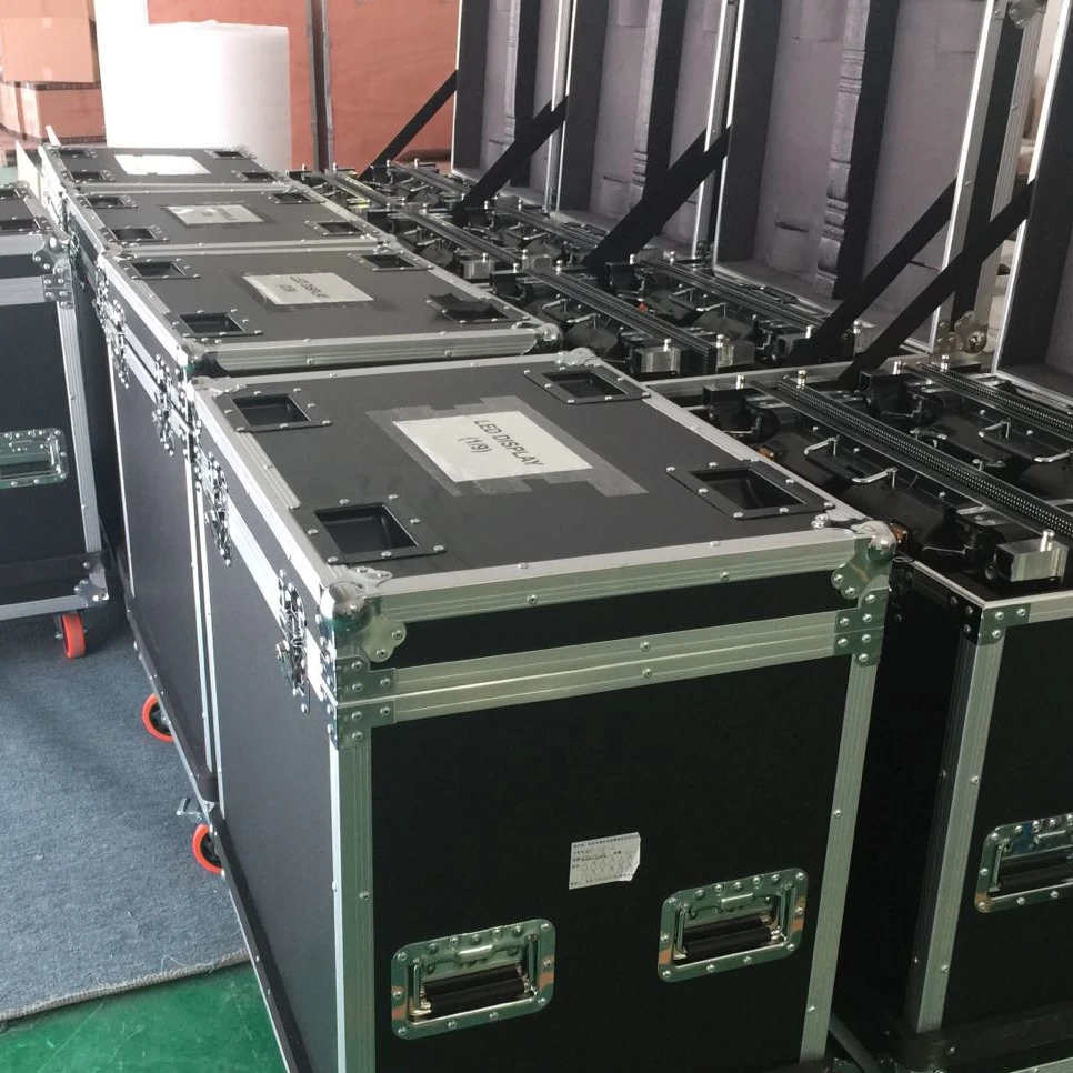 Flight case P2.5 die casting aluminum Flight Case,640mmX640mm aluminium die casting cabinet, P2.5and P5 , 1 Pack 6 flight case
Flight case P2.5 die casting aluminum Flight Case,640mmX640mm aluminium die casting cabinet, P2.5and P5 , 1 Pack 6 flight case
