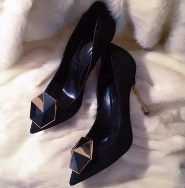 Woman Black Red White Suede Leather Hexagonal Metal Buckle Decoration Pointed Toe Slip On Sexy Party Pumps Thin Heel Shoes
Woman Black Red White Suede Leather Hexagonal Metal Buckle Decoration Pointed Toe Slip On Sexy Party Pumps Thin Heel Shoes