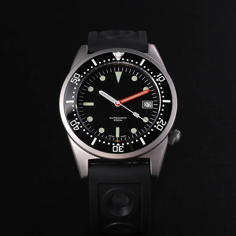 Ceramic Bezel Wristwatch NH35 Movement Automatic Watch Men Stainless Steel Diving Watch 200M Water Resistant
Ceramic Bezel Wristwatch NH35 Movement Automatic Watch Men Stainless Steel Diving Watch 200M Water Resistant