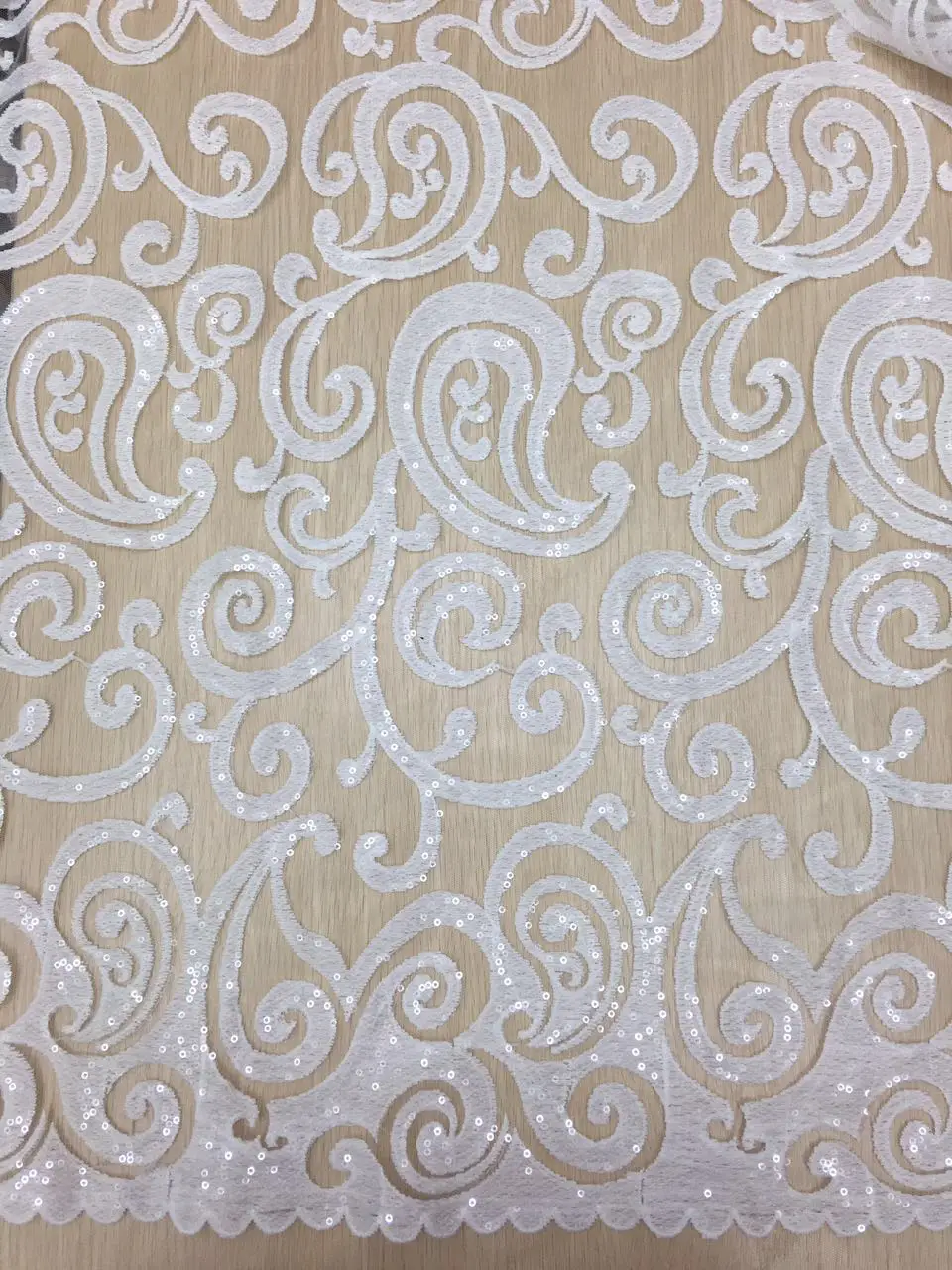 Special Offer White Color High Quality African Tulle Lace Net Lace Fabric With Sequins Wholesale And Retail ALZ-M10188
Special Offer White Color High Quality African Tulle Lace Net Lace Fabric With Sequins Wholesale And Retail ALZ-M10188