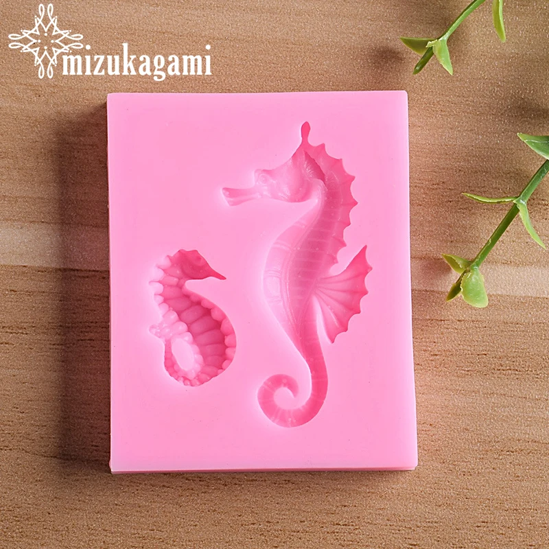 1pcs UV Resin Jewelry Liquid Silicone Mold Animal Hippocampus Mold Resin Molds For DIY Jewelry Accessories
1pcs UV Resin Jewelry Liquid Silicone Mold Animal Hippocampus Mold Resin Molds For DIY Jewelry Accessories
