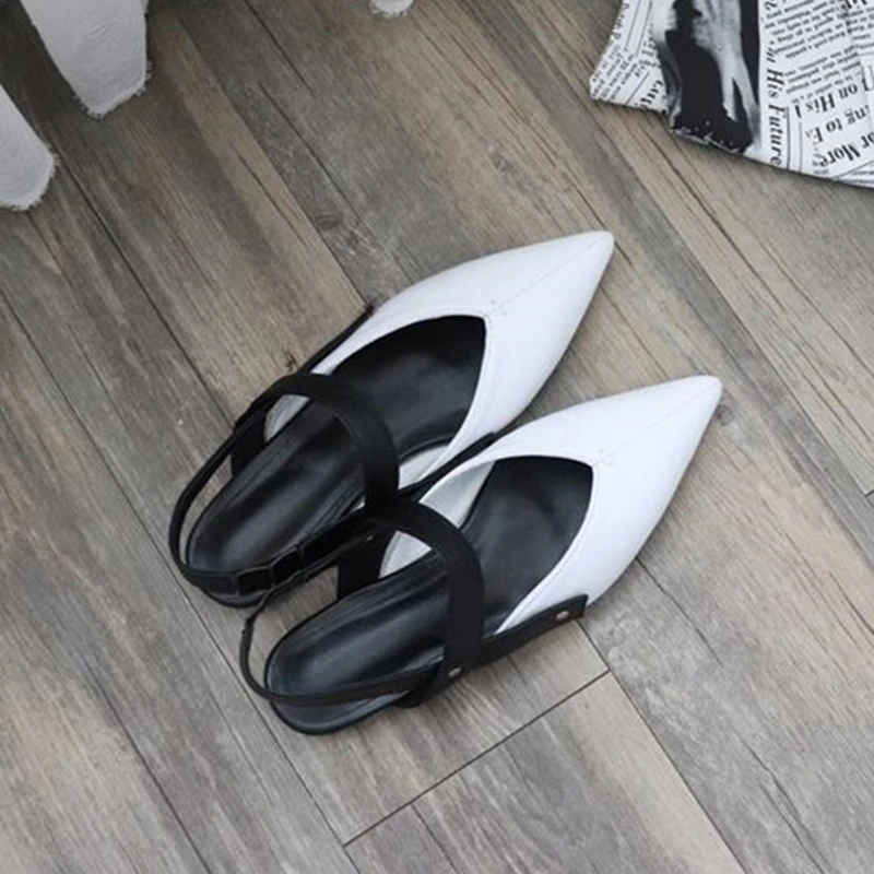 2019 Genuine Leather Black White Woman Loafers Fashion Pointed Toe Buckle Strap Casual Shoes Comfy Ballet Shoes Female Moccasins
2019 Genuine Leather Black White Woman Loafers Fashion Pointed Toe Buckle Strap Casual Shoes Comfy Ballet Shoes Female Moccasins