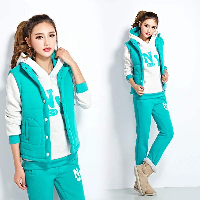 Autumn and winter new Fashion women suit women's tracksuits casual set with a hood fleece sweatshirt three pieces set
Autumn and winter new Fashion women suit women's tracksuits casual set with a hood fleece sweatshirt three pieces set
