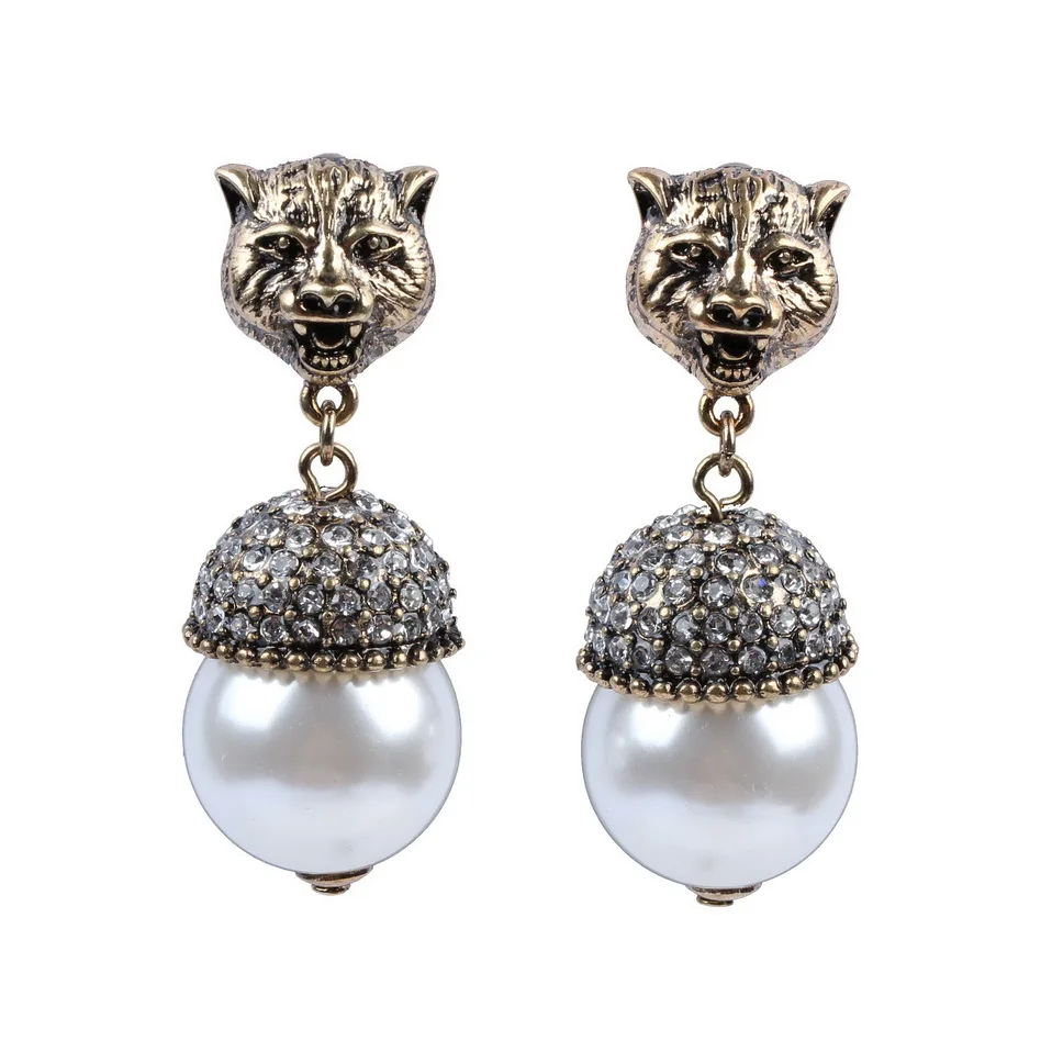 Big Round Simulated Pearl Pendant Leopard Animal Drop Dangle Earrings for Women Florate Brand Glass Rhinestone Metal Earrings
Big Round Simulated Pearl Pendant Leopard Animal Drop Dangle Earrings for Women Florate Brand Glass Rhinestone Metal Earrings