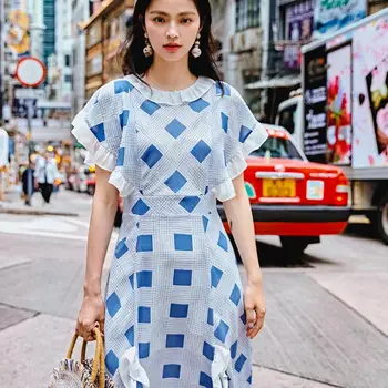 Summer Designer Plaid Long Dress Collect Waist Flare Sleeve Maxi Dress Women Party Sundress Vestidos Robe Femme
Summer Designer Plaid Long Dress Collect Waist Flare Sleeve Maxi Dress Women Party Sundress Vestidos Robe Femme