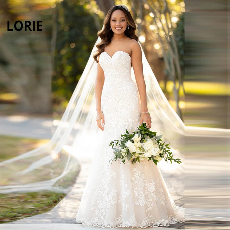 LORIE Elegant Lace Appliqued Mermaid Wedding Dress 2019 Sweetheart Neck Backless Bride Dress White ivory Wedding Gown Free Veil
LORIE Elegant Lace Appliqued Mermaid Wedding Dress 2019 Sweetheart Neck Backless Bride Dress White ivory Wedding Gown Free Veil