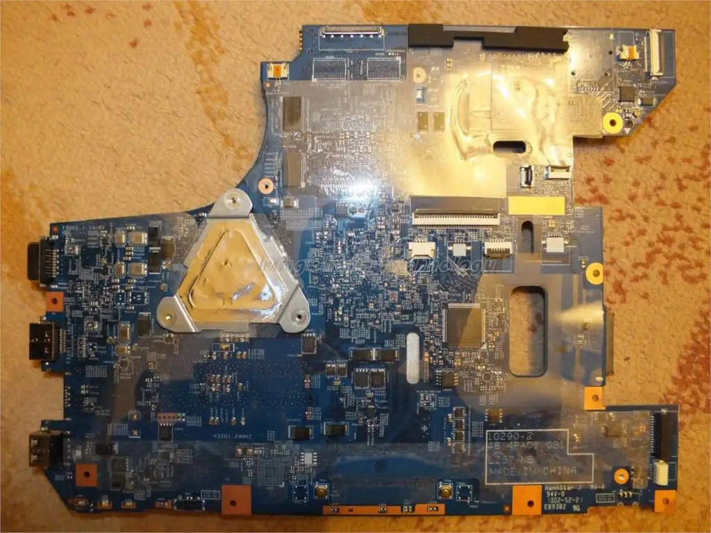 Laptop Motherboard for Lenovo B570e B570 48.4VE01.0SA HM65 HM65 PGA989 DDR3 410M 1GB non-integrated graphics card
Laptop Motherboard for Lenovo B570e B570 48.4VE01.0SA HM65 HM65 PGA989 DDR3 410M 1GB non-integrated graphics card