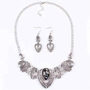 Free shipping Fashion Water Drop Vintage jewelry set Choker necklace earring set For women jewelry
Free shipping Fashion Water Drop Vintage jewelry set Choker necklace earring set For women jewelry