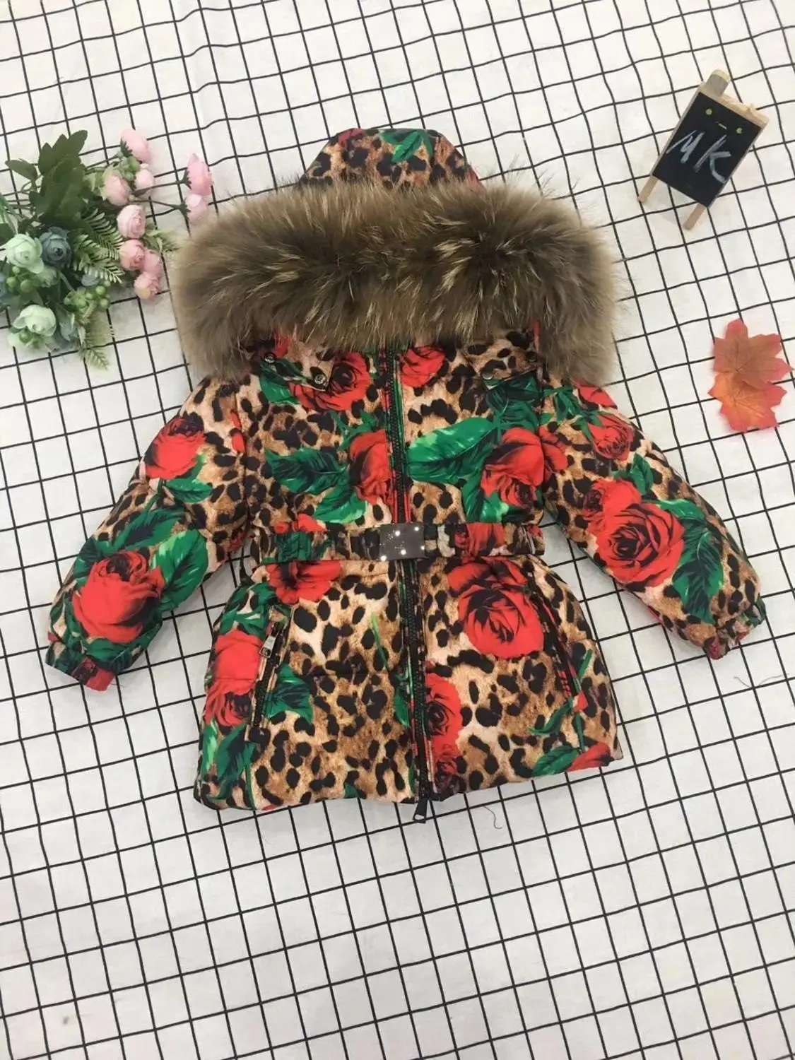 Girls Down Jacket Snow Wear Boy Down Coat Winter Leopard Print Children Down Coat Natural Fur Large Mom Down Jacket with Kids
Girls Down Jacket Snow Wear Boy Down Coat Winter Leopard Print Children Down Coat Natural Fur Large Mom Down Jacket with Kids
