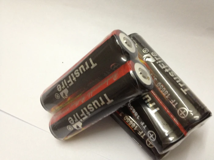 10pcs/lot TrustFire Protected 18650 Colorful Battery 3.7V 2400mAh Rechargeable Batteries with PCB For Camera Torch Flashlight
10pcs/lot TrustFire Protected 18650 Colorful Battery 3.7V 2400mAh Rechargeable Batteries with PCB For Camera Torch Flashlight