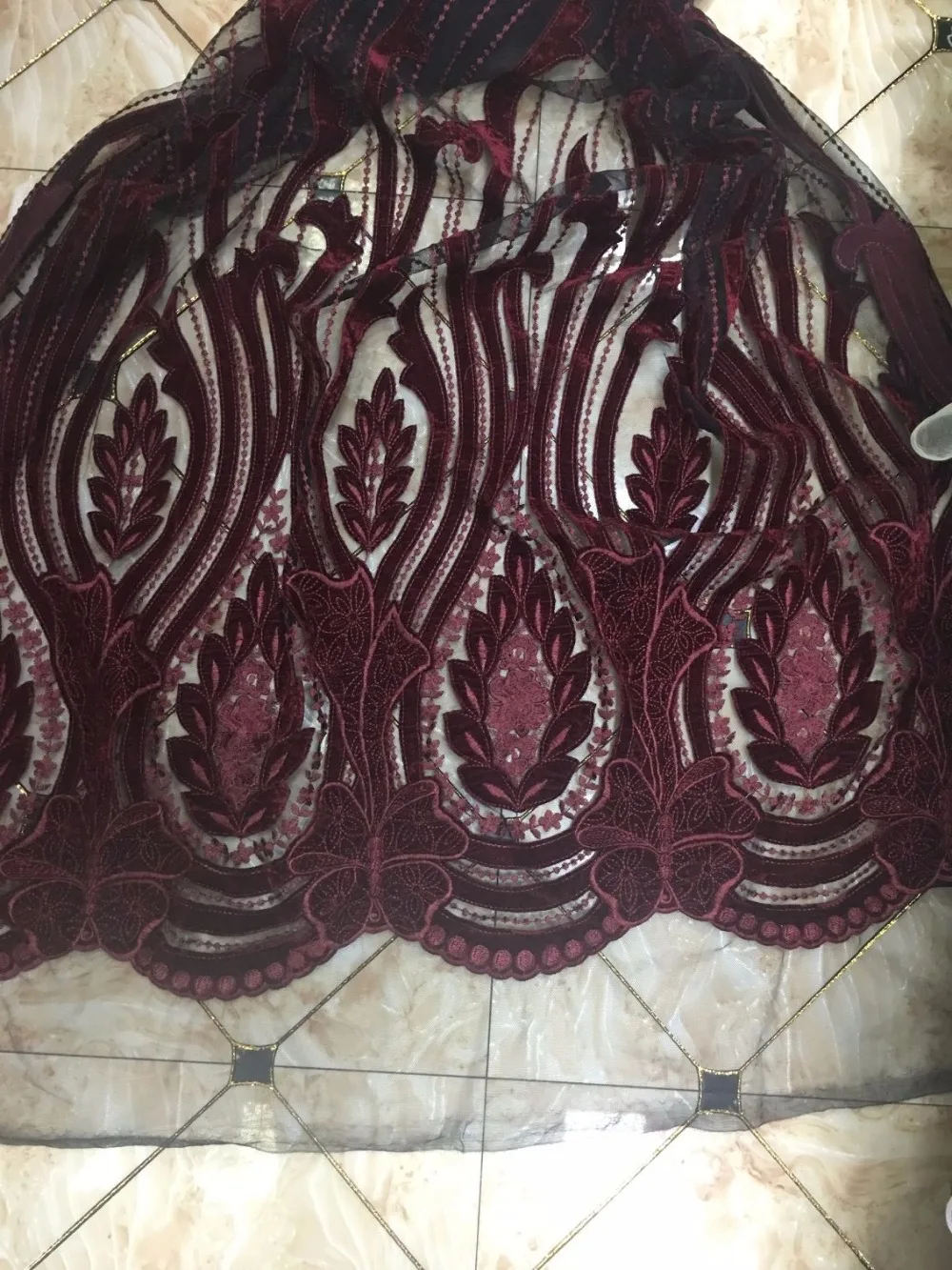 Fashion Latest Net French Lace Material High Quality French Tulle African Lace Fabric Wedding dress
Fashion Latest Net French Lace Material High Quality French Tulle African Lace Fabric Wedding dress