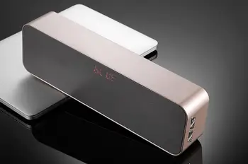 Portable wireless Bluetooth speaker, double horn heavy bass effect, stereo LED display, outdoor speaker FM, Bluetooth audio.
Portable wireless Bluetooth speaker, double horn heavy bass effect, stereo LED display, outdoor speaker FM, Bluetooth audio.