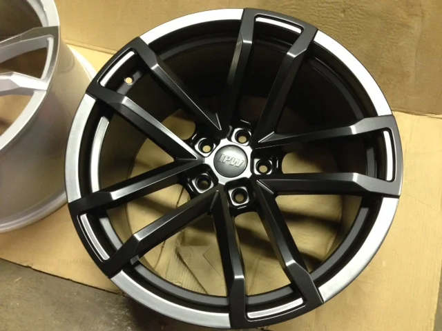 20" x9.0 ET27 STAGGERED SILVER MACHINE CHEVY CAMARO ZL1 41 STYLE RIMS WHEELS W590
20" x9.0 ET27 STAGGERED SILVER MACHINE CHEVY CAMARO ZL1 41 STYLE RIMS WHEELS W590