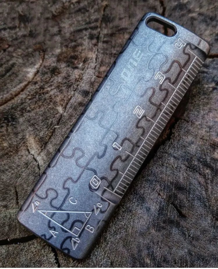 Grating Ruler Measurement Titanium Metal Ruler Multi-function Measurement Drawing Geometry Tool Mini Portable EDC
Grating Ruler Measurement Titanium Metal Ruler Multi-function Measurement Drawing Geometry Tool Mini Portable EDC