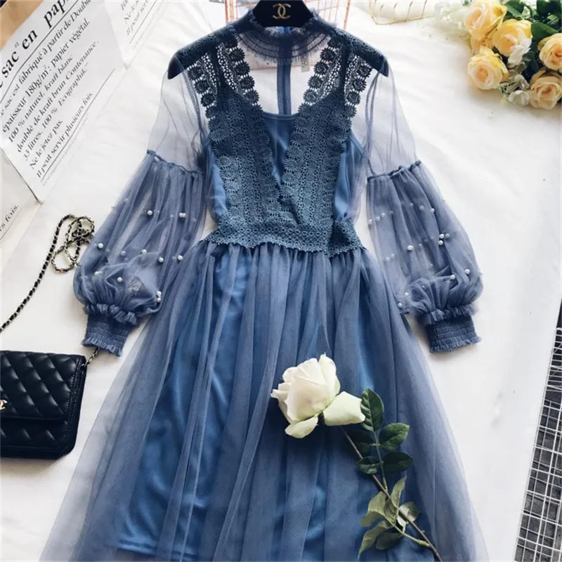 Two Piece 2018 Spring Autumn Women Long Dresses Sweet Beading Floral Lace Dress Female Lantern Sleeve Mesh Dress Vestidos AB1208
Two Piece 2018 Spring Autumn Women Long Dresses Sweet Beading Floral Lace Dress Female Lantern Sleeve Mesh Dress Vestidos AB1208