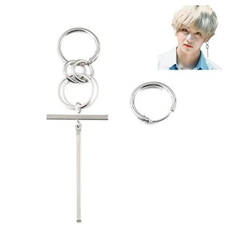 1pair V BTSARMY Earrings DNA Korean Drop Earrings Long Men Bangtan Boys V DNA Earring For Women Men Album Accessories Kpop
1pair V BTSARMY Earrings DNA Korean Drop Earrings Long Men Bangtan Boys V DNA Earring For Women Men Album Accessories Kpop