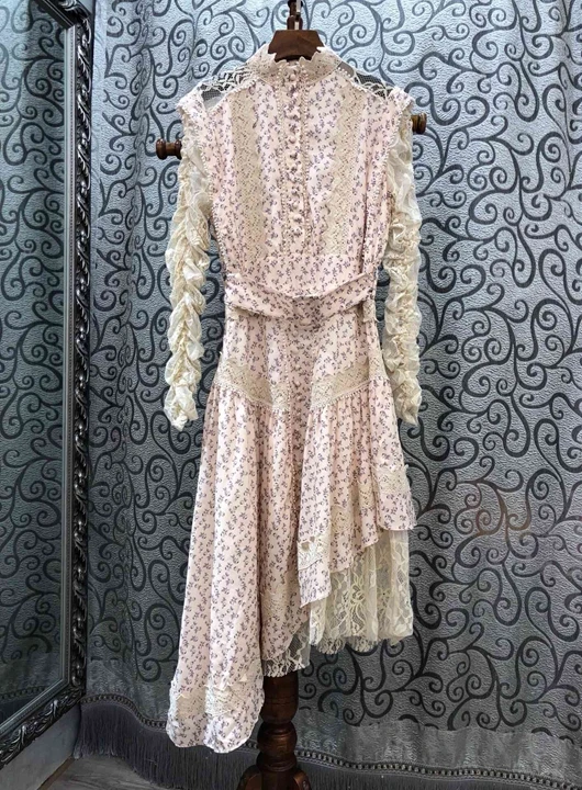 2019 Early Autumn New Woman Wrinkled and Twisted Long Sleeve Printed Water-Soluble Lace Dress 714
2019 Early Autumn New Woman Wrinkled and Twisted Long Sleeve Printed Water-Soluble Lace Dress 714