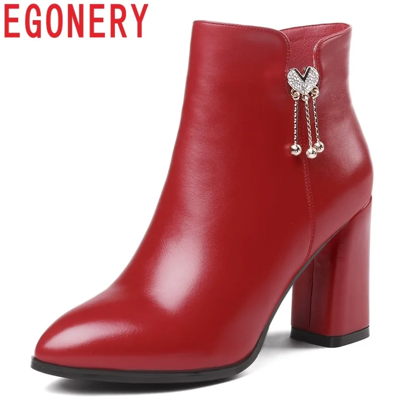 EGONERY 2019 new fashion sxey pointed toe super high square heel zip metal decoration women shoes winter red wedding ankle boots
EGONERY 2019 new fashion sxey pointed toe super high square heel zip metal decoration women shoes winter red wedding ankle boots