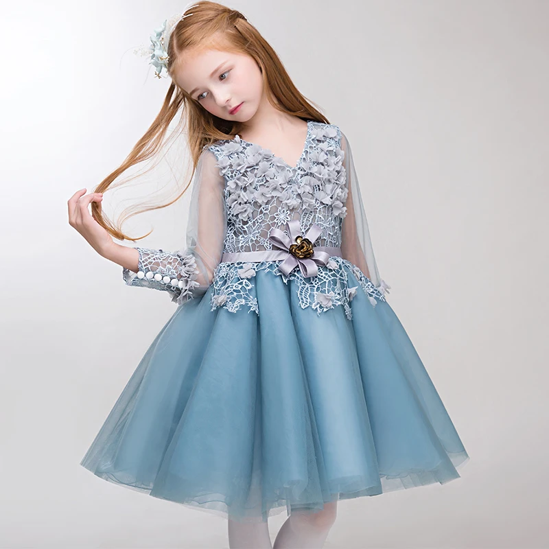 Luxury V-neck Flower Girl Dresses Wedding Birthday Party Ball Gown Floral Appliques Hollow Out Cute Princess Dress Kids Clothes
Luxury V-neck Flower Girl Dresses Wedding Birthday Party Ball Gown Floral Appliques Hollow Out Cute Princess Dress Kids Clothes