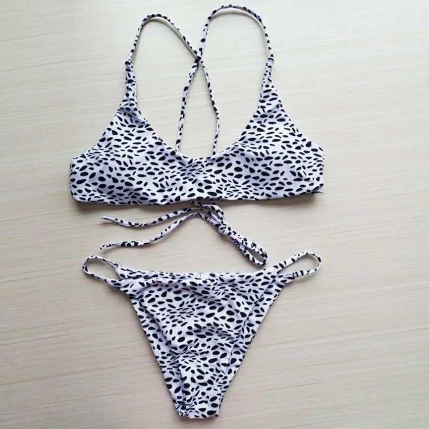 Women's Sexy Summer Triangle Halter dot bathing Beachwear Bikinis Sets Biquini Swimsuits Swimming Tankini swimwear New 2019
Women's Sexy Summer Triangle Halter dot bathing Beachwear Bikinis Sets Biquini Swimsuits Swimming Tankini swimwear New 2019