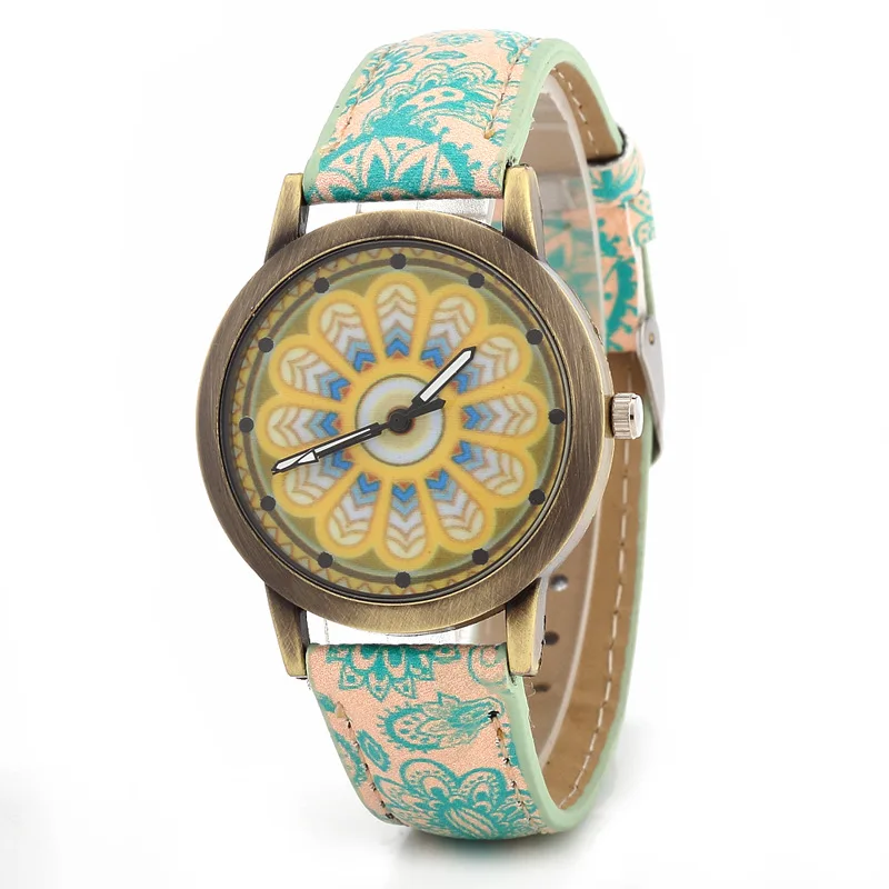 Blue And White Porcelain Bronze Ms Watch Fashion Flowers Belt Watch Women Bohemian Quartz Female Watch
Blue And White Porcelain Bronze Ms Watch Fashion Flowers Belt Watch Women Bohemian Quartz Female Watch