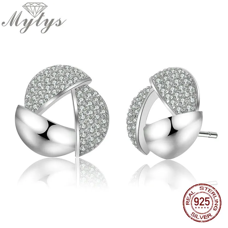 Mytys 925 Sterling Silver Elegance Stud Earrings With AAA Cubic Zircon Studs for Women Sterling Silver Jewelry Brincos CE555
Mytys 925 Sterling Silver Elegance Stud Earrings With AAA Cubic Zircon Studs for Women Sterling Silver Jewelry Brincos CE555
