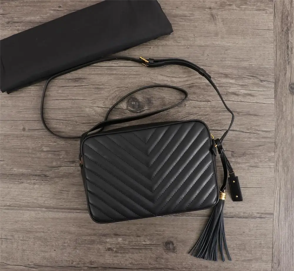 Top Quality Genuine Leather Tassel Shoulder Bags Luxury Designer Women Crossbody Bag Fashion Ladies One-shoulder Bag
Top Quality Genuine Leather Tassel Shoulder Bags Luxury Designer Women Crossbody Bag Fashion Ladies One-shoulder Bag