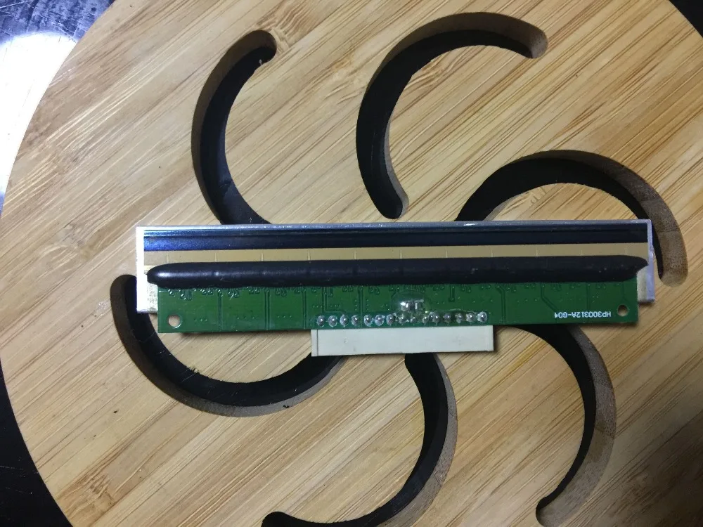 new Original PT-900T SHEC TL80-BY2 printhead wincor nixdorf TH200E 15 pin print head printhead
new Original PT-900T SHEC TL80-BY2 printhead wincor nixdorf TH200E 15 pin print head printhead