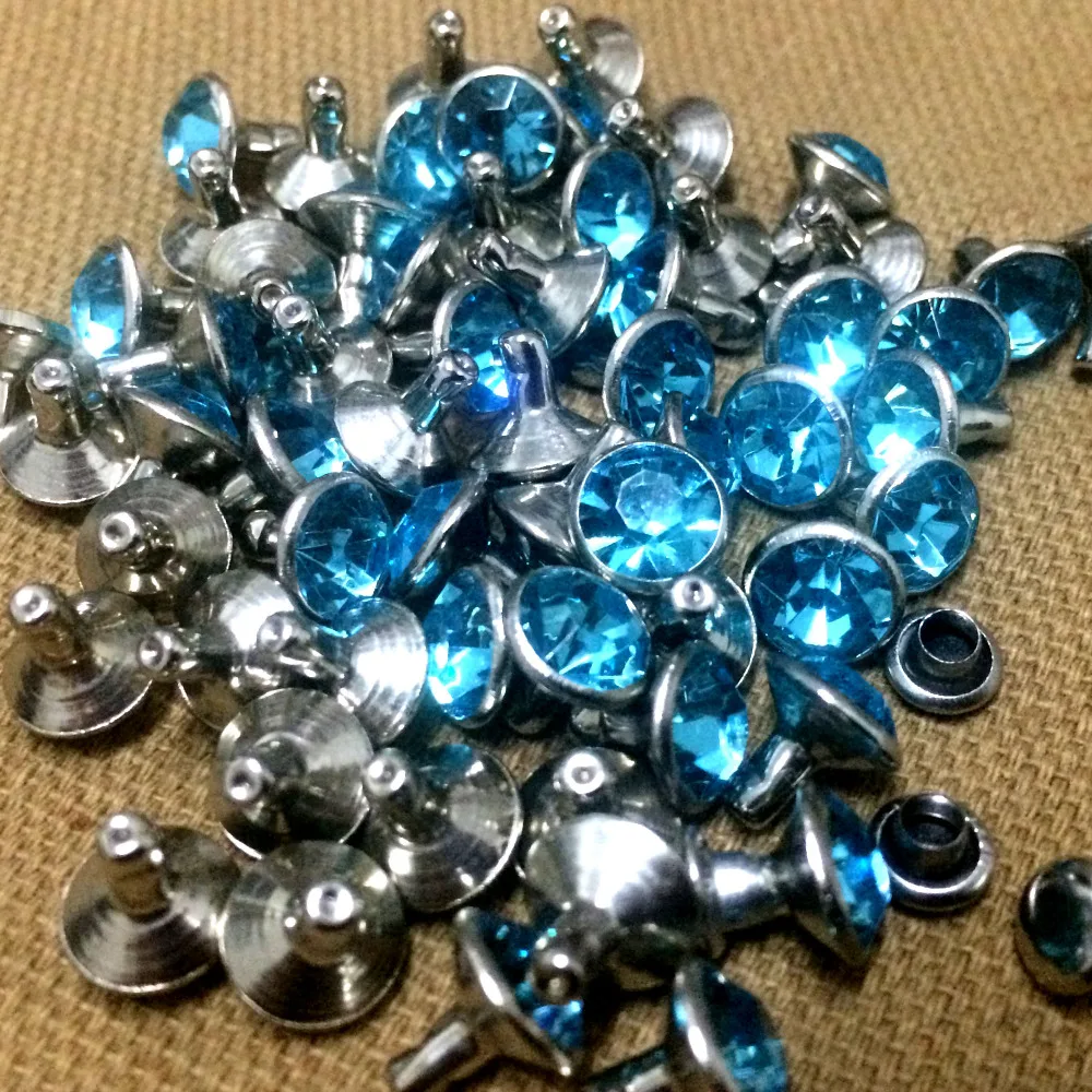100Pcs/Lot 8mm Aquamarine Blue Acrylic Crystals Rhinestone Rivets Rapid Silver Nailhead Spots Blue Studs Fit For Shoes Belt DIY
100Pcs/Lot 8mm Aquamarine Blue Acrylic Crystals Rhinestone Rivets Rapid Silver Nailhead Spots Blue Studs Fit For Shoes Belt DIY