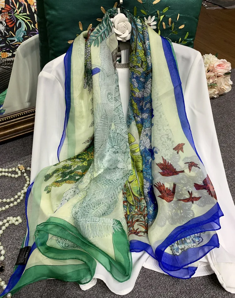 Floral Pure Silk Chiffon Scarf Women 140*140cm Large Square Sping Summer Shawls Wraps Female Bandana Scarf Handmade Hemming
Floral Pure Silk Chiffon Scarf Women 140*140cm Large Square Sping Summer Shawls Wraps Female Bandana Scarf Handmade Hemming