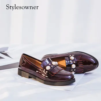 Stylesowner 2018 Spring Summer New Style Genuine Leather Women Single Shoes Patent Leather Mature with Pearl Casual Shoes Female
Stylesowner 2018 Spring Summer New Style Genuine Leather Women Single Shoes Patent Leather Mature with Pearl Casual Shoes Female