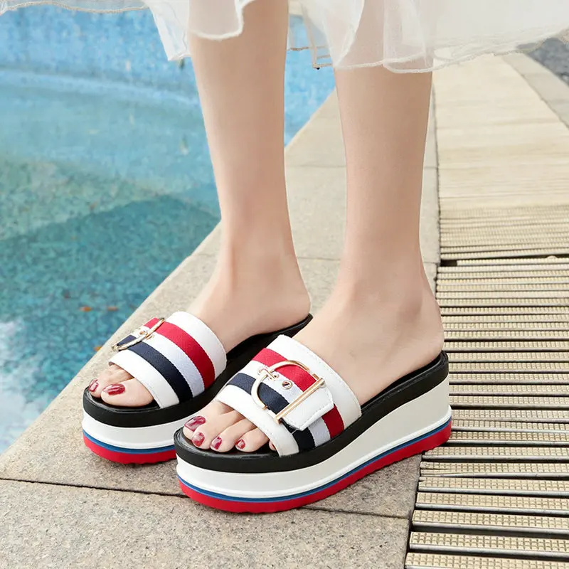 Slippers for Women in Summer 2019 New Type Outside Wear One-word Slipper High-heeled Thick-soled Anti-skid Seaside Beach Shoes
Slippers for Women in Summer 2019 New Type Outside Wear One-word Slipper High-heeled Thick-soled Anti-skid Seaside Beach Shoes