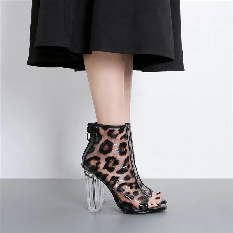 2019 Elegant Personality Women 10cm High Heels Sandals Metal Heels Brand Sandals Designer Sexy Cool Comfortable Leopard Pumps
2019 Elegant Personality Women 10cm High Heels Sandals Metal Heels Brand Sandals Designer Sexy Cool Comfortable Leopard Pumps