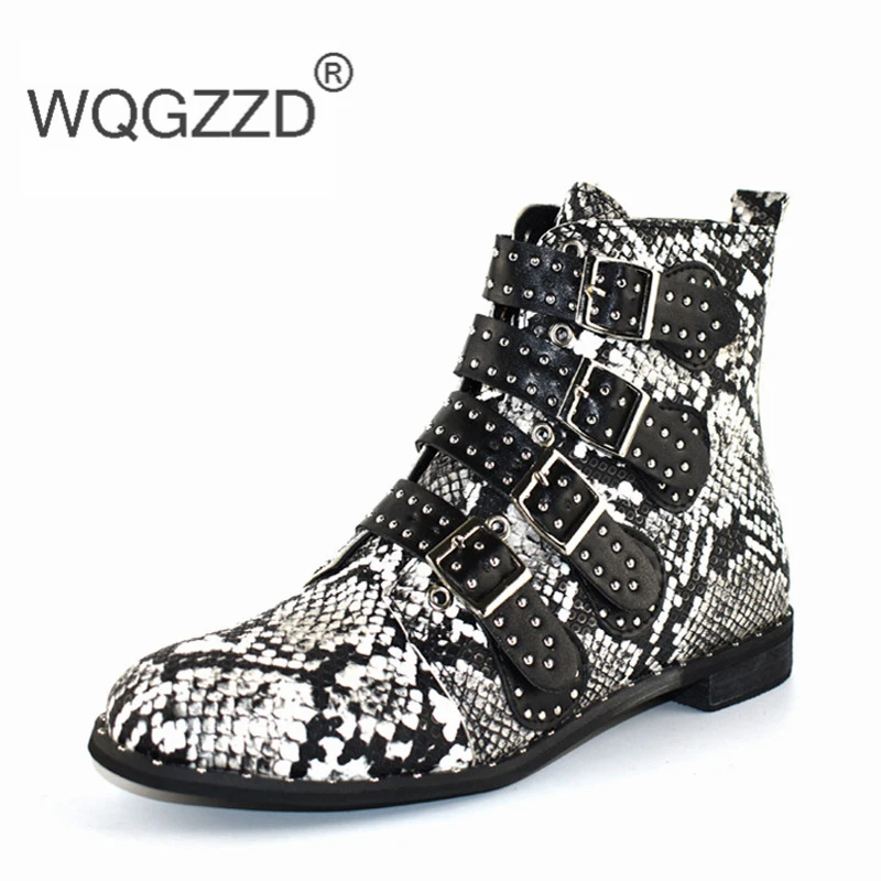 2019 European ankle boots for women zipper buckle strap rivets women motorycle boots
2019 European ankle boots for women zipper buckle strap rivets women motorycle boots