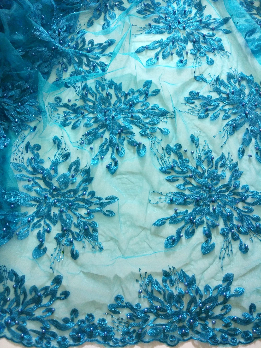Wholesale Latest High Quality Design Pure Beaded Wedding Dress African French Tulle Lace Fabric with Pearls
Wholesale Latest High Quality Design Pure Beaded Wedding Dress African French Tulle Lace Fabric with Pearls