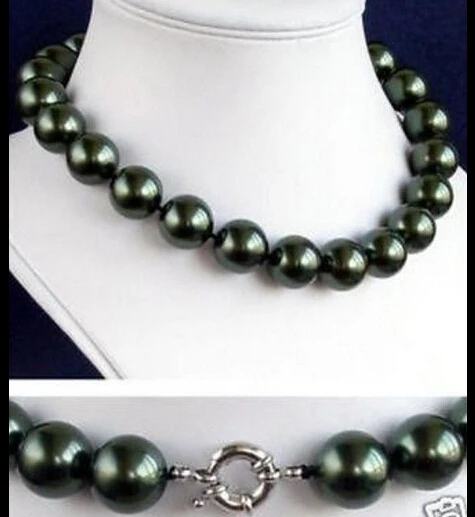 16mm South Sea Black Shell Pearl Necklace 18" AAA style Fine Noble real Natural free shipping
16mm South Sea Black Shell Pearl Necklace 18" AAA style Fine Noble real Natural free shipping