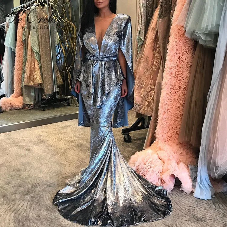 PEORCHID Dark Grey Long Velvet Evening Dress 2019 Mermaid Vintage Formal Evening Gown With Cape Arabian Women Prom Dress
PEORCHID Dark Grey Long Velvet Evening Dress 2019 Mermaid Vintage Formal Evening Gown With Cape Arabian Women Prom Dress