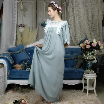 Henrietta Vintage Sleepshirt Victorian Butterfly Sleeve Autumn Night Dress Long Robe Romantic Lace Babydoll Sleepwear Nightgown
Henrietta Vintage Sleepshirt Victorian Butterfly Sleeve Autumn Night Dress Long Robe Romantic Lace Babydoll Sleepwear Nightgown