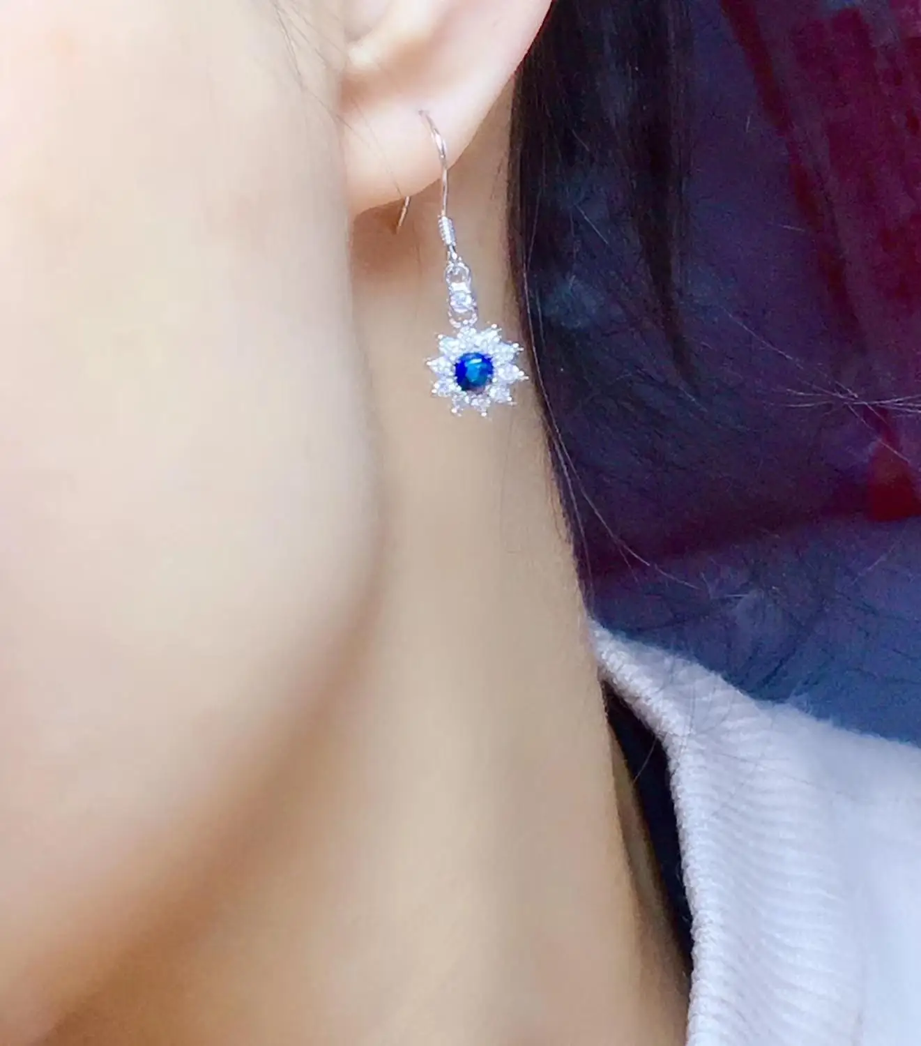 natural black opal gem earrings 925 silver Natural gemstone drop earring elegant round small sunflower women party fine jewelry 
natural black opal gem earrings 925 silver Natural gemstone drop earring elegant round small sunflower women party fine jewelry