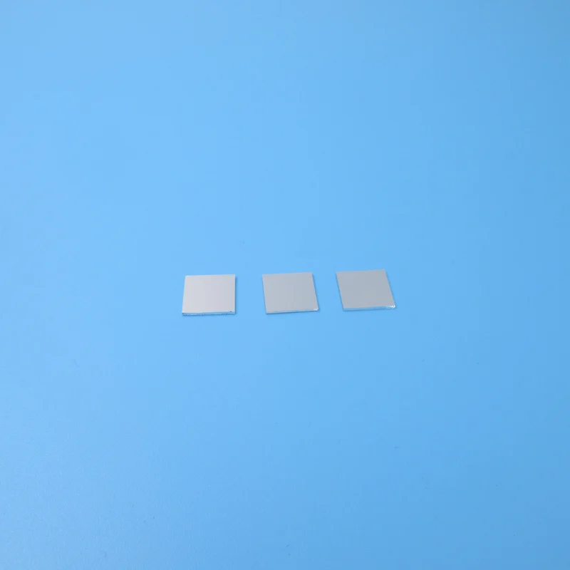 940 Nm Narrow-band High-permeability Filter 940 Nm Transparent Infrared Filter Customized Filters of Various Specifications
940 Nm Narrow-band High-permeability Filter 940 Nm Transparent Infrared Filter Customized Filters of Various Specifications