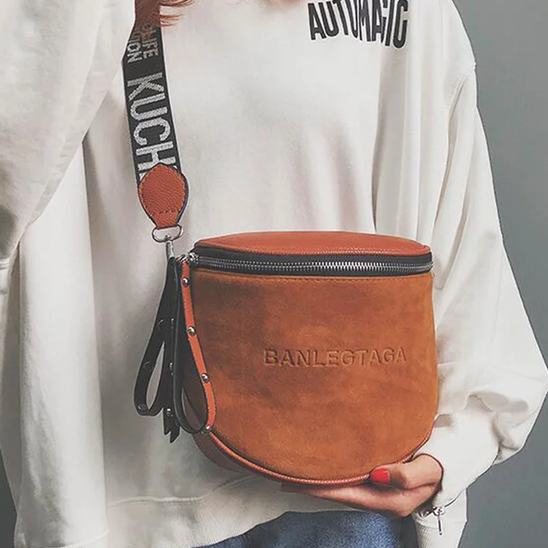 Retro Matte Small Bag Female Korean Version Of The Fashion Single Shoulder Messenger Bag Wild Broadband
Retro Matte Small Bag Female Korean Version Of The Fashion Single Shoulder Messenger Bag Wild Broadband