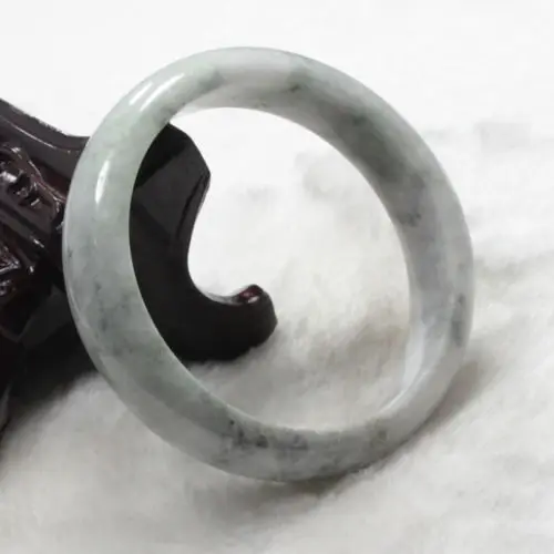 free shipping 01930 Certified Grade "A" Natural Green Jadeite Jade Gems Bracelet Bangle
free shipping 01930 Certified Grade "A" Natural Green Jadeite Jade Gems Bracelet Bangle