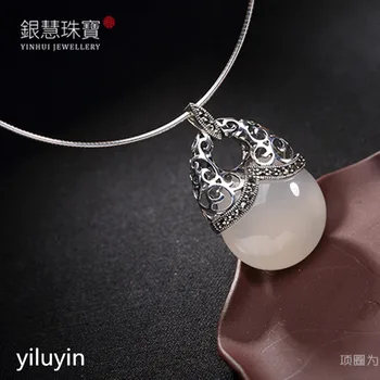 KJJEAXCMY Fine jewelry S990, hollowed out, clover flowers, riches and fringes, pure silver Thai silver sweater chain pendant
KJJEAXCMY Fine jewelry S990, hollowed out, clover flowers, riches and fringes, pure silver Thai silver sweater chain pendant