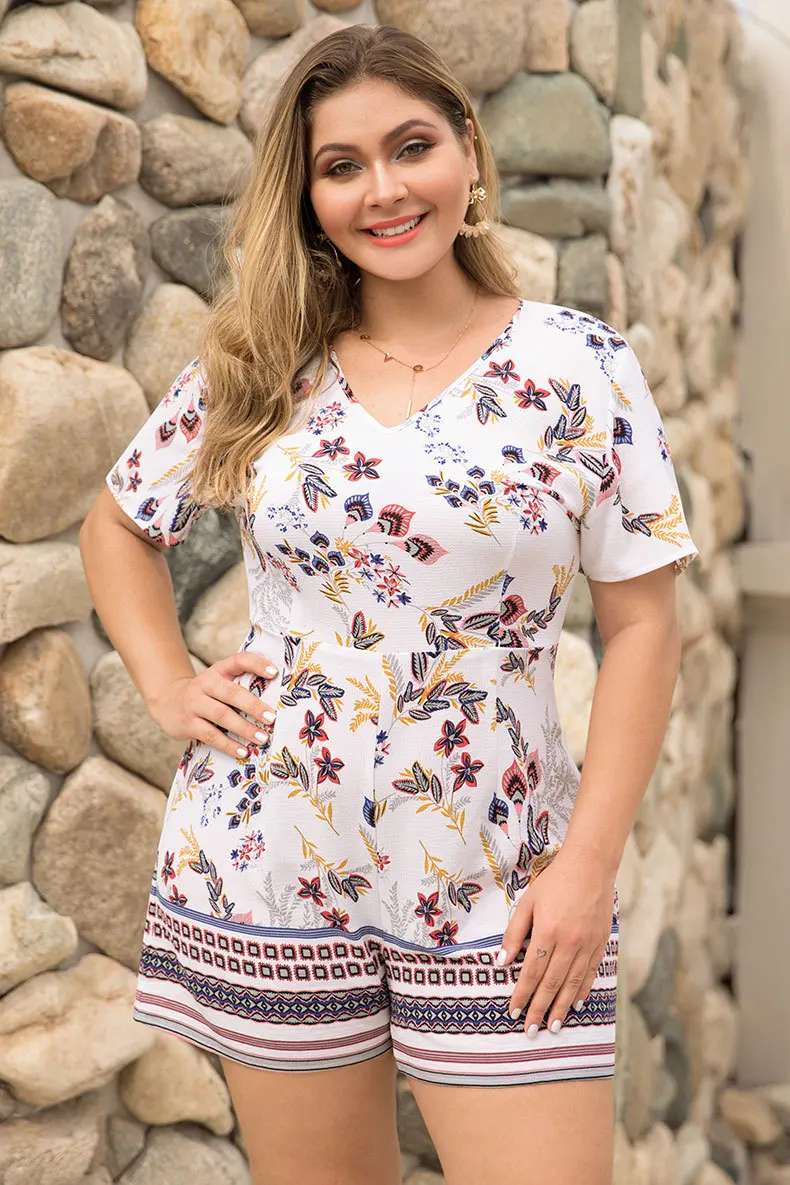 Plus Size Shorts sleeve Vacation rompers Women Boho summer short elegant jumpsuit Floral Print Loose casual Playsuits
Plus Size Shorts sleeve Vacation rompers Women Boho summer short elegant jumpsuit Floral Print Loose casual Playsuits